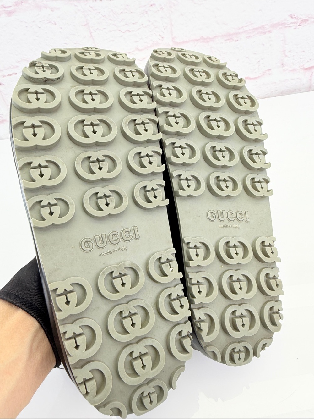 Gucci Black GG Embossed Platform Slide Sandals - Picture 10 of 11